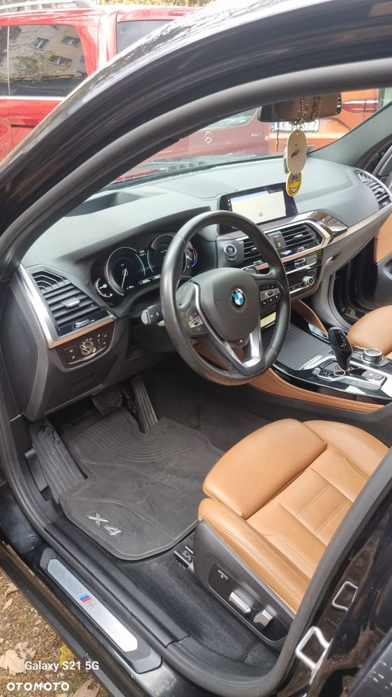 BMW X4 xDrive30i GPF xLine sport - 22