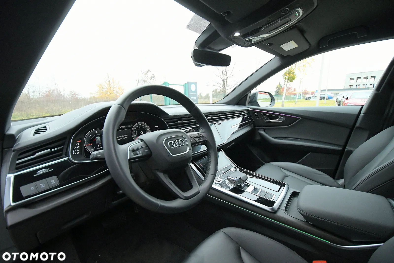 Audi Q8 - 12