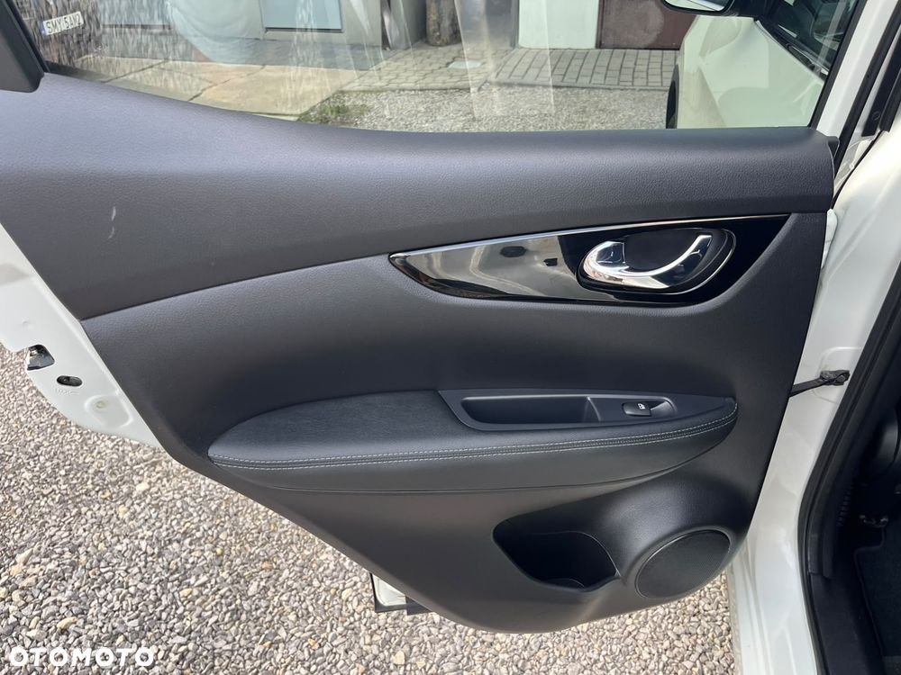 Nissan Qashqai 1.3 DIG-T Acenta - 18