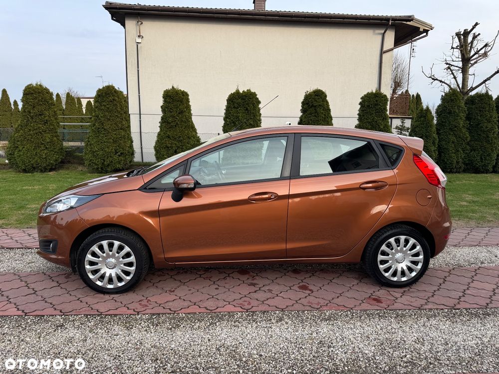 Ford Fiesta 1.0 Celebration - 6