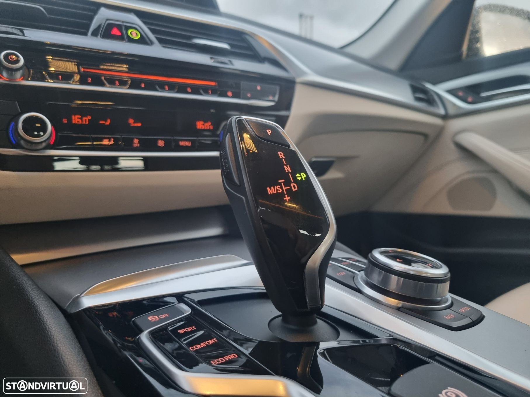 BMW 520 d Line Luxury Auto - 8
