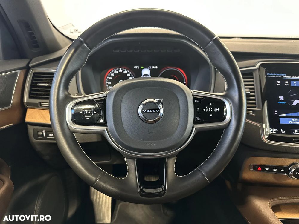 Volvo XC 90 T8 eAWD Momentum Pro - 16