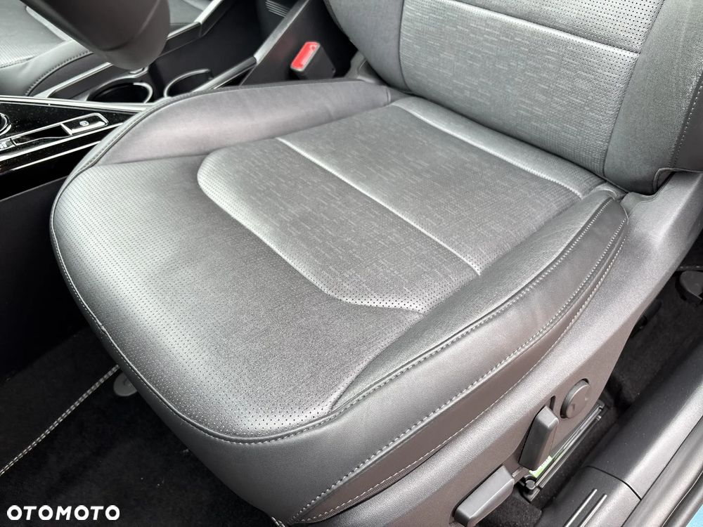 Kia Niro e-Niro 64kWh XL - 25