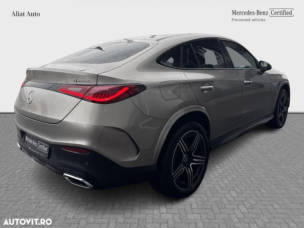 Mercedes-Benz GLC Coupe 300 e 4MATIC - 5