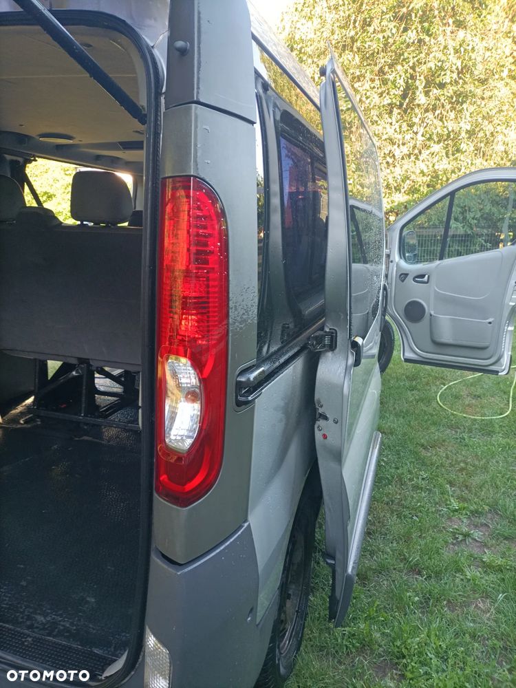 Opel Vivaro - 30