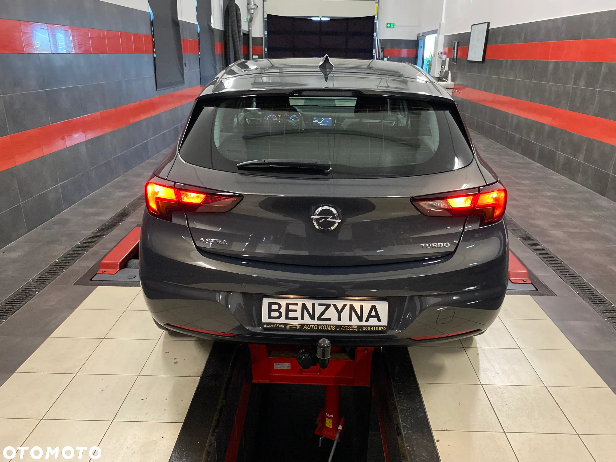 Opel Astra V 1.4 T Dynamic - 16