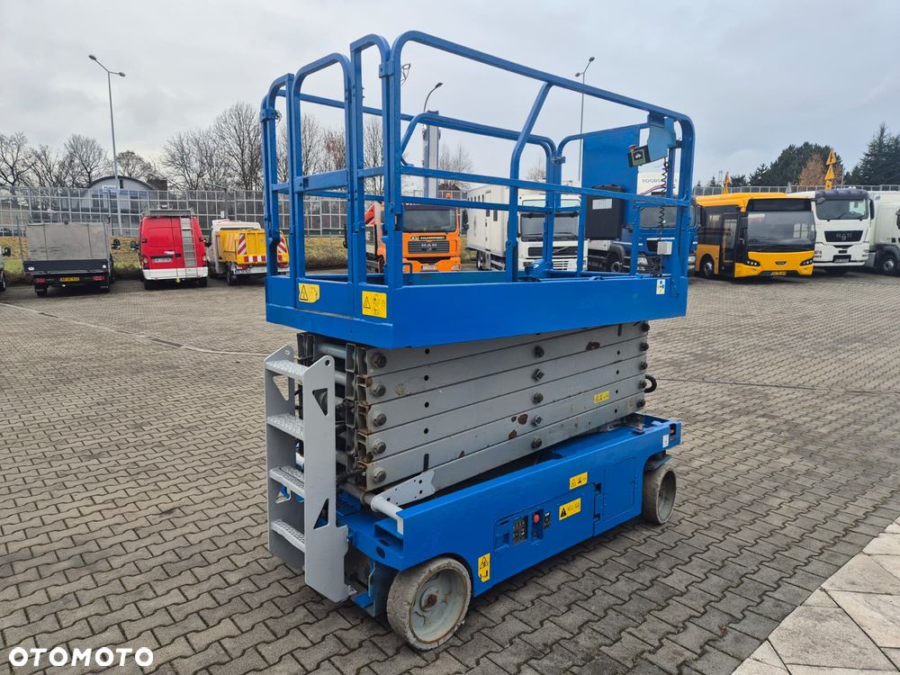 Genie GS 4047 / 1 WŁ / SERWISOWANY / AŻ 13.7M WYSOKOŚĆ / MAX ŁADOWNOŚĆ 350KG / MOŻLIWY TRANSPORT - 8