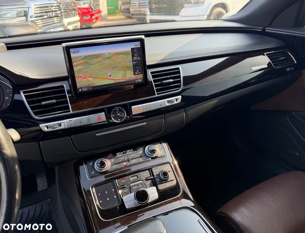 Audi A8 3.0 TFSI L Quattro - 25