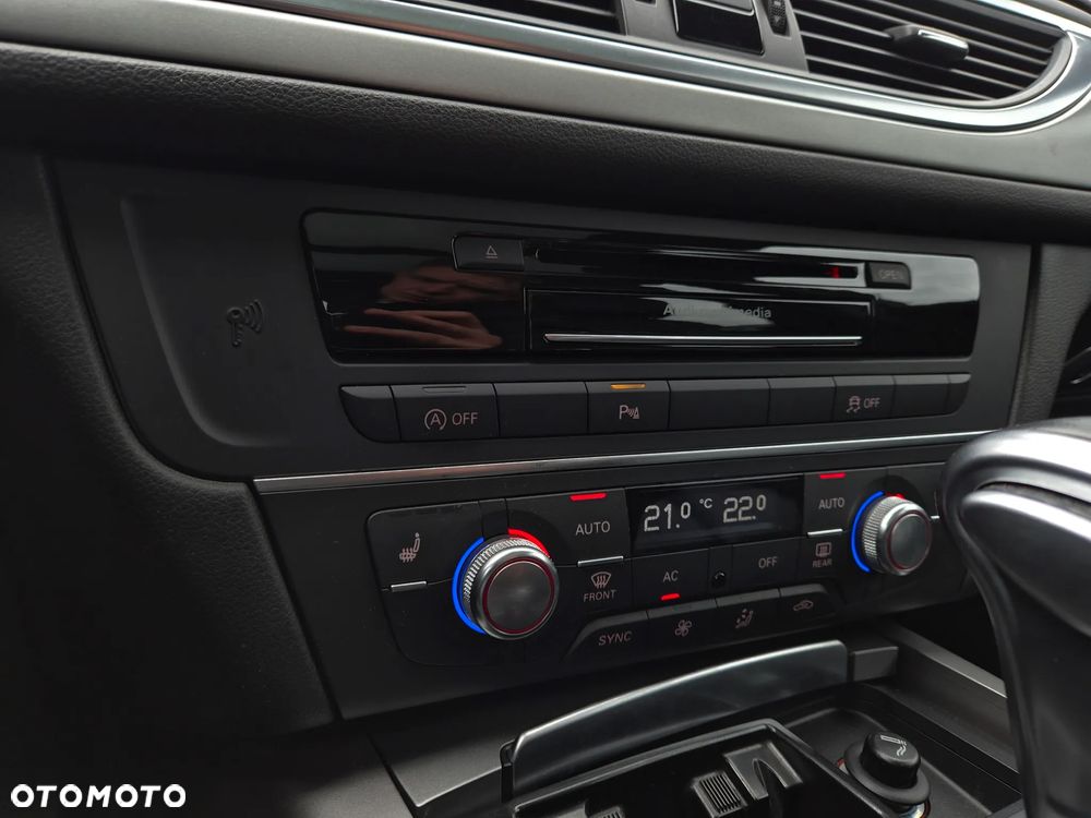 Audi A6 Avant 3.0 TDI DPF quattro S tronic - 15