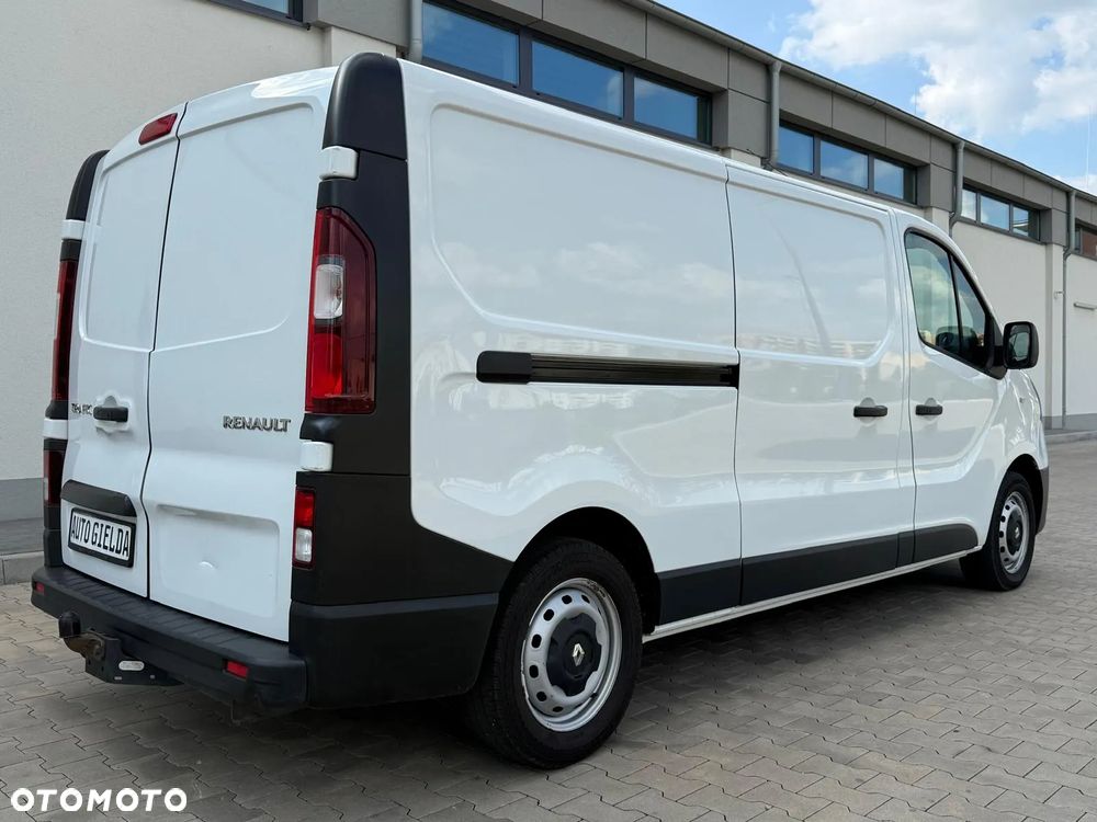 Renault Trafic - 14