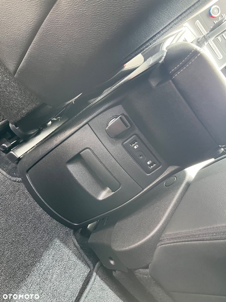 Renault Grand Scenic - 13