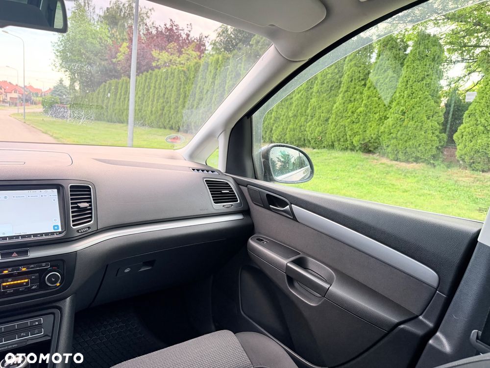 Volkswagen Sharan - 8