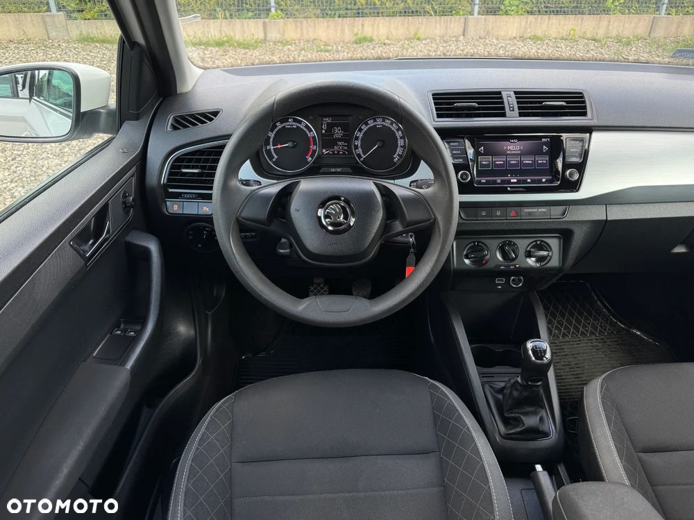 Skoda Fabia 1.0 TSI Ambition - 10