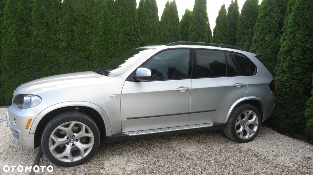 BMW X5 4.8i xDrive - 1