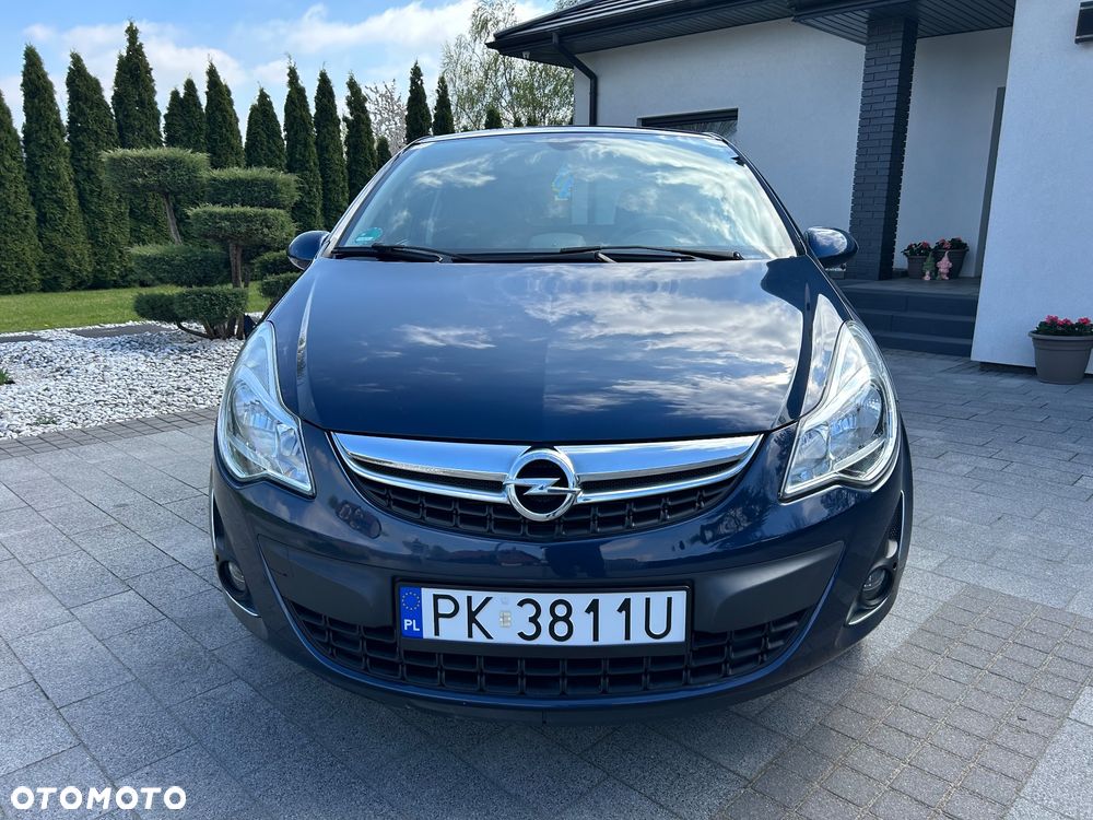 Opel Corsa 1.4 16V Active - 2