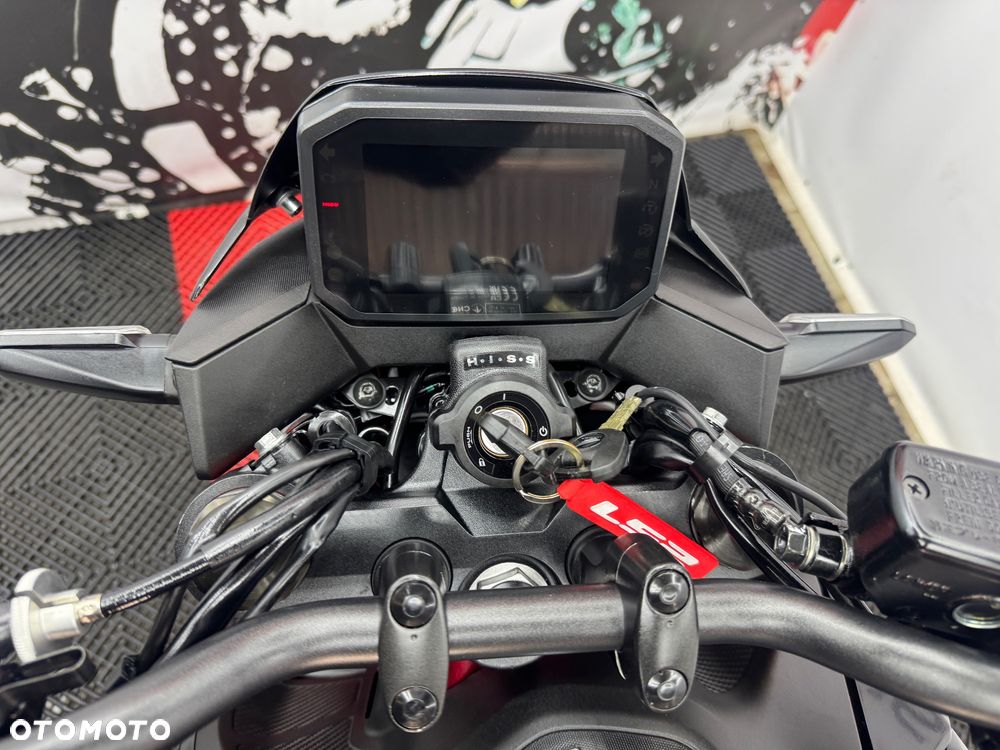 Honda CB - 24