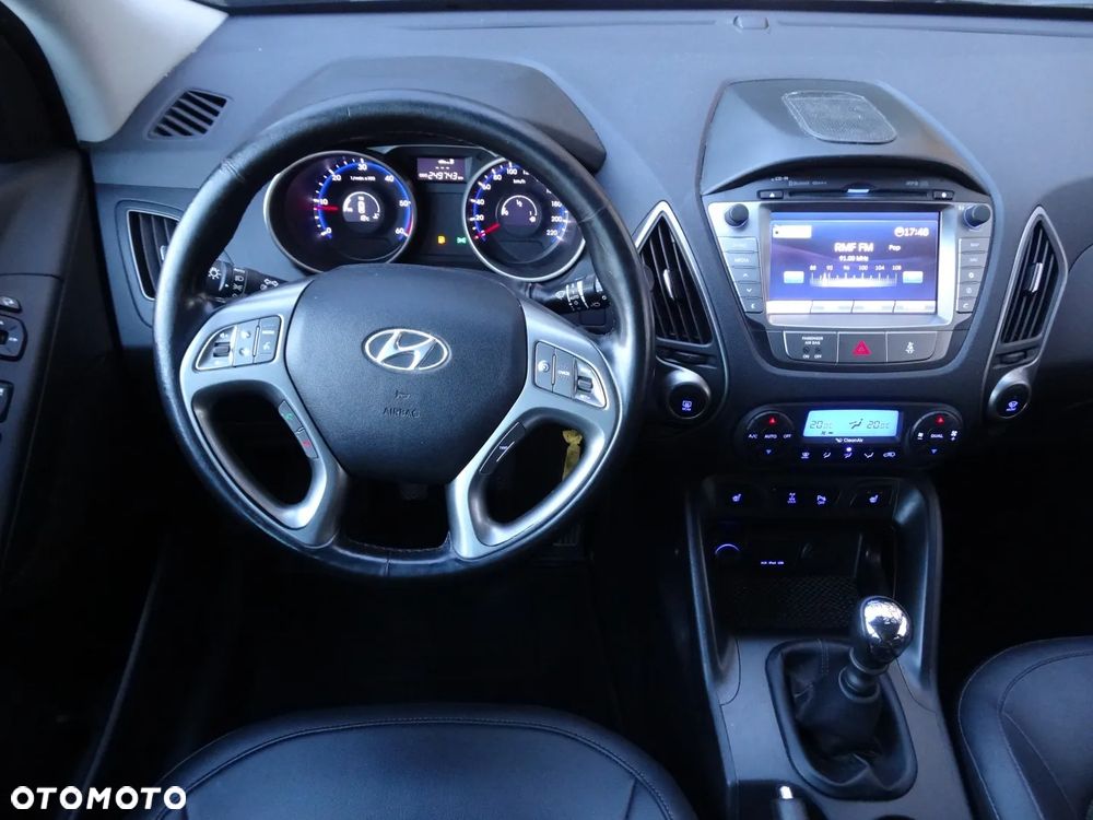 Hyundai ix35 2.0 CRDi Premium 4WD - 20