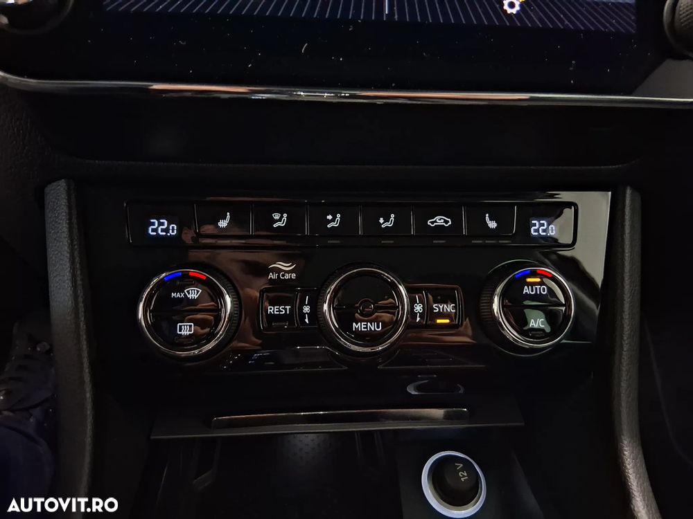 Skoda Superb 2.0 TDI DSG Ambition - 21