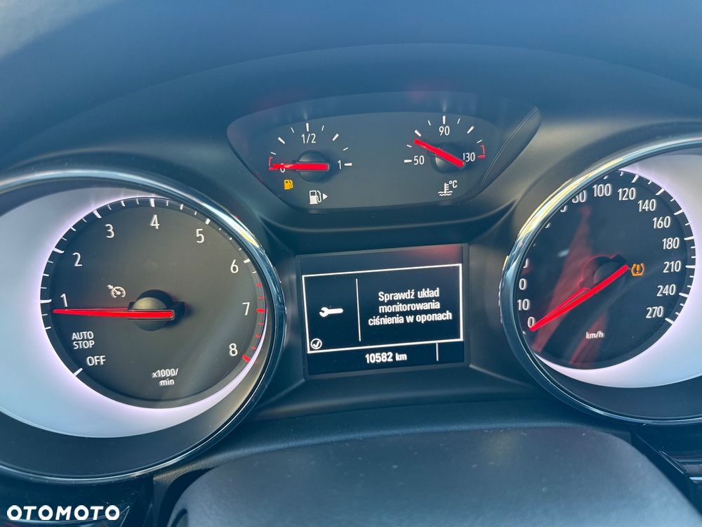 Opel Astra 1.2 Turbo Start/Stop Business Edition - 10