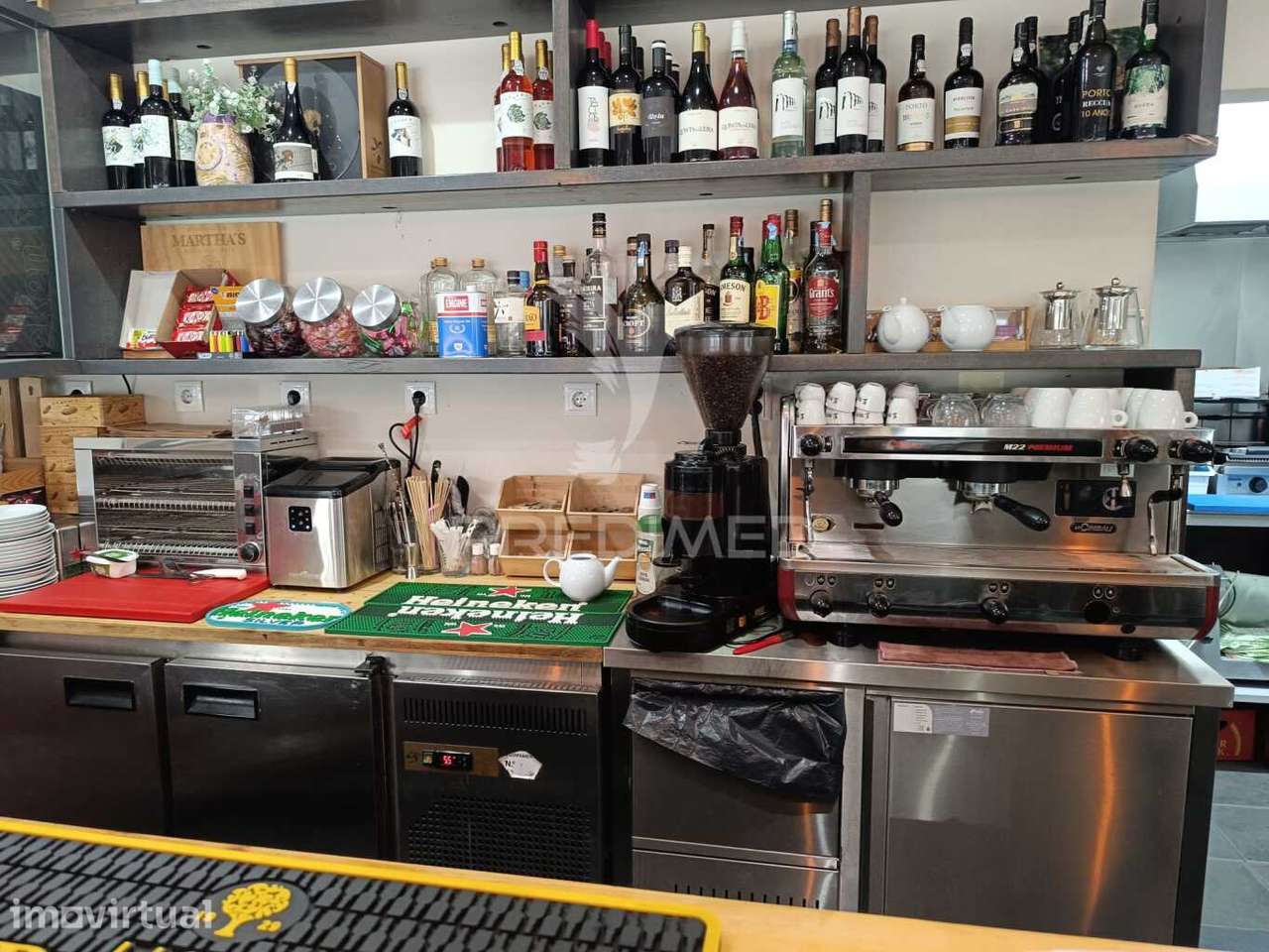 TRESPASSE DE CAFÉ- SNACK BAR O BARRETU’S NO CENTRO DA CIDADE - Grande imagem: 3/29