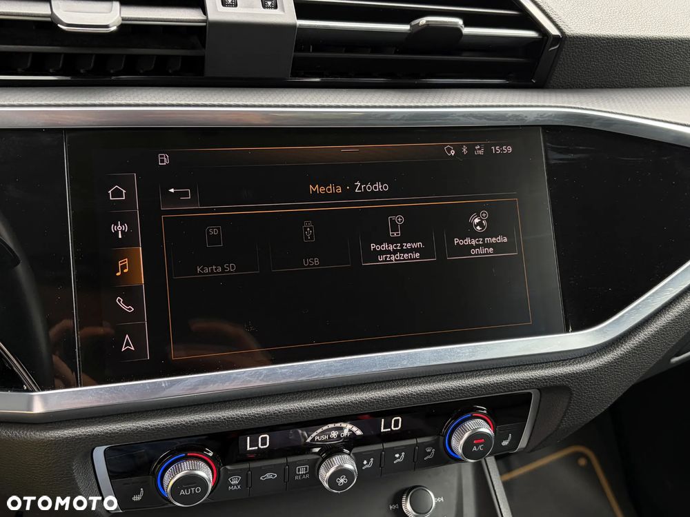 Audi Q3 35 TFSI S tronic - 27