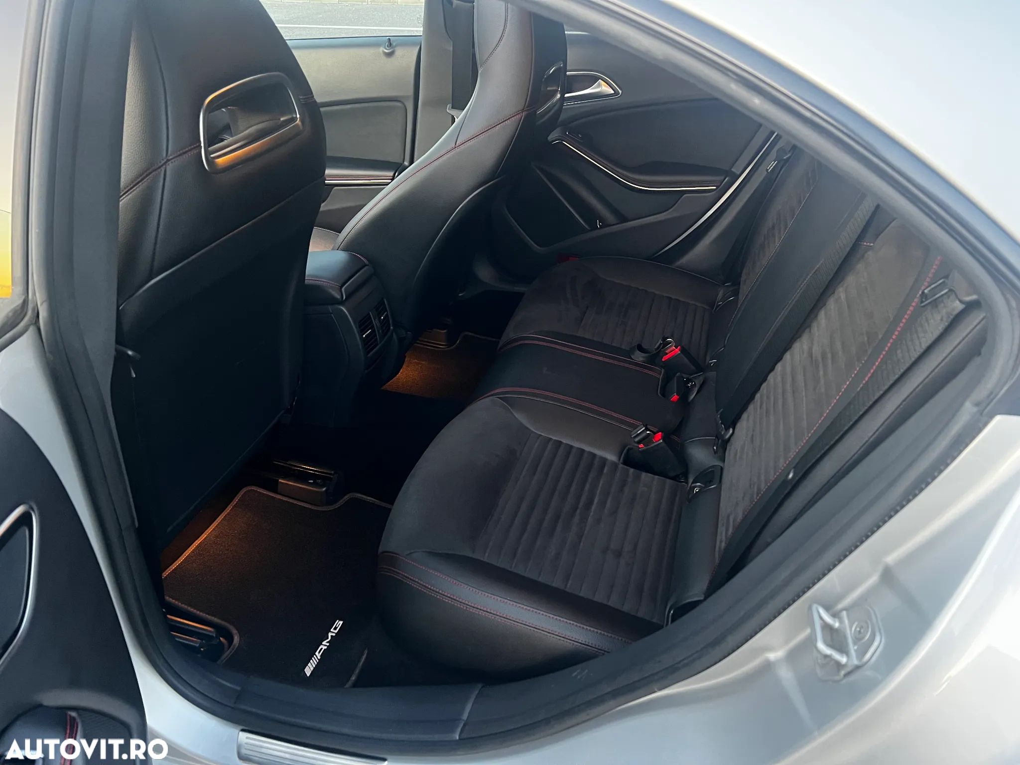 Mercedes-Benz CLA 200 d 7G-DCT AMG Line - 9