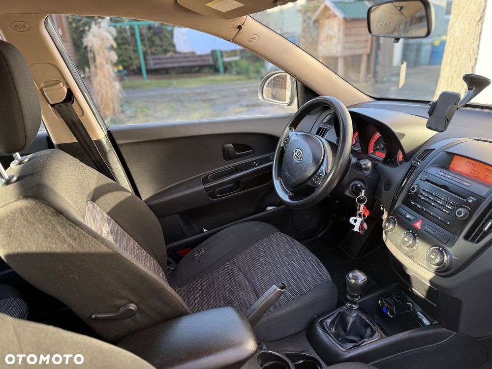 Kia Ceed 1.6 Crdi Comfort - 10