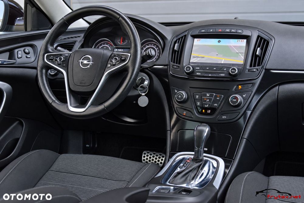 Opel Insignia - 26