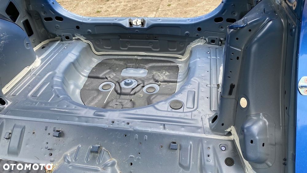 KIA CEED III LIFT HB PAS TYLNY PODŁOGA BAGAŻNIKA WANNA B3L B3 17-24 - 3