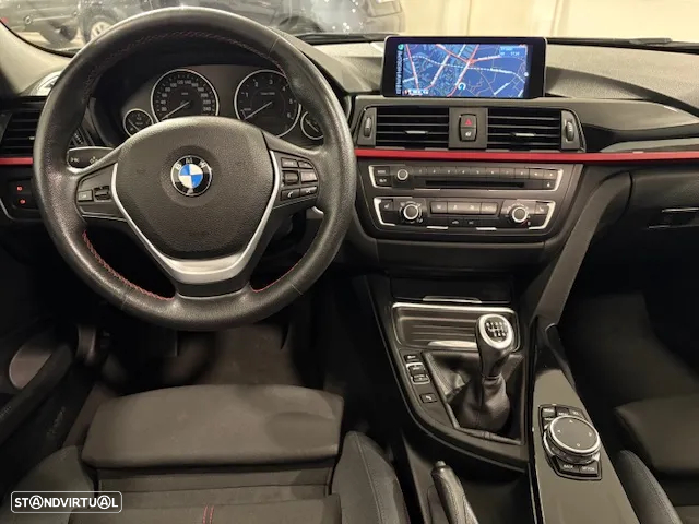 BMW 325 d Touring Blue Peformance Sport Line - 22