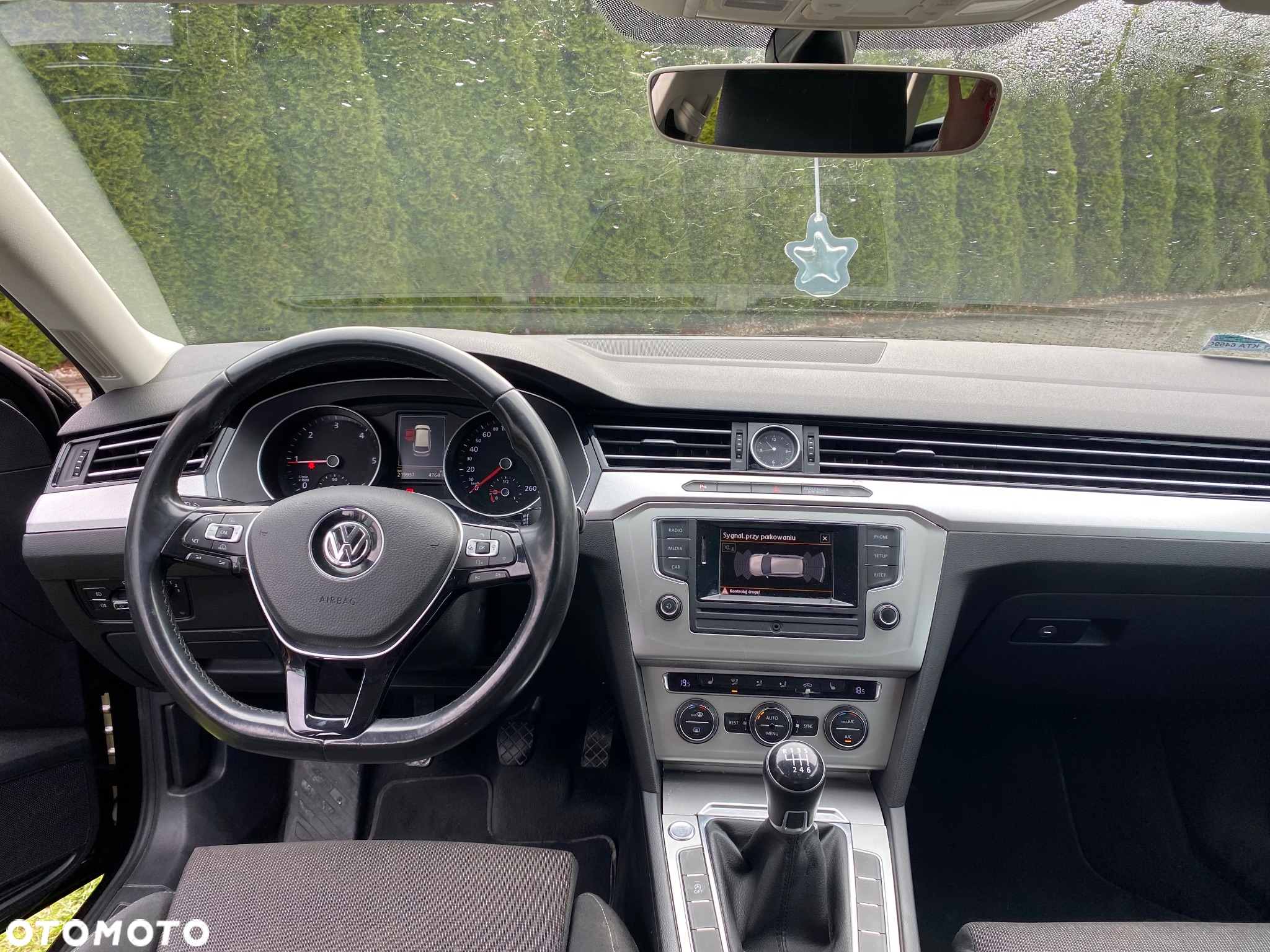 Volkswagen Passat - 5