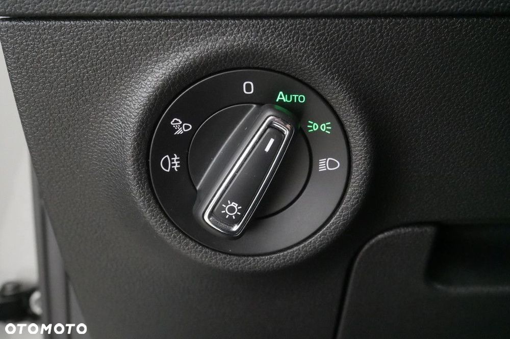 Skoda Karoq 1.5 TSI ACT Style DSG - 28