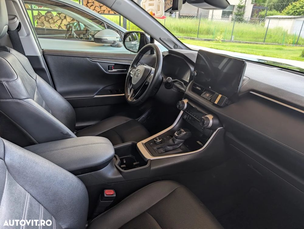 Toyota RAV4 2.5 VVT-iE 4x4 Luxury Premium - 10