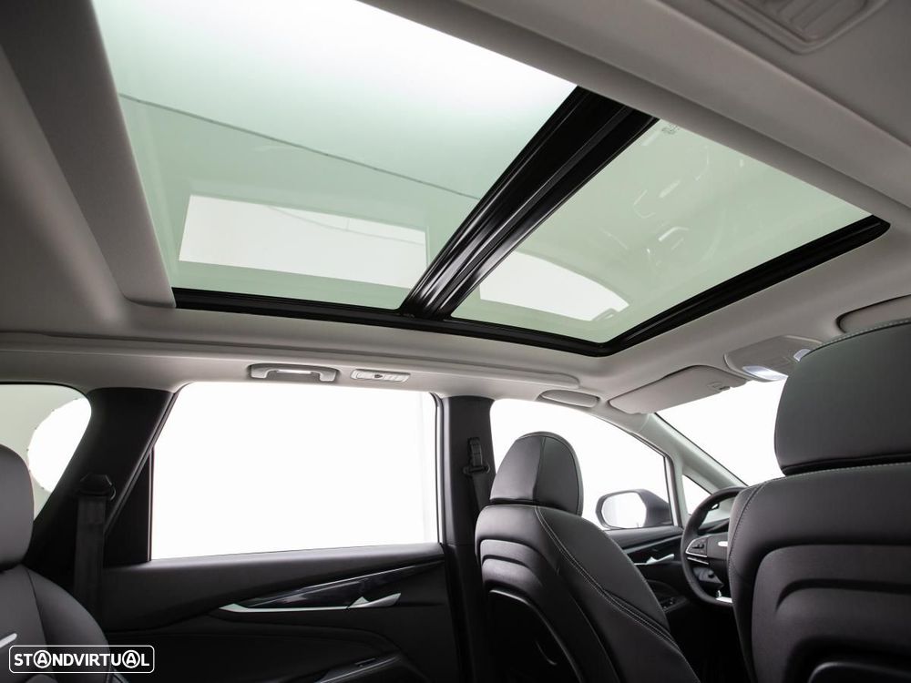 Maxus Euniq 5 - 15