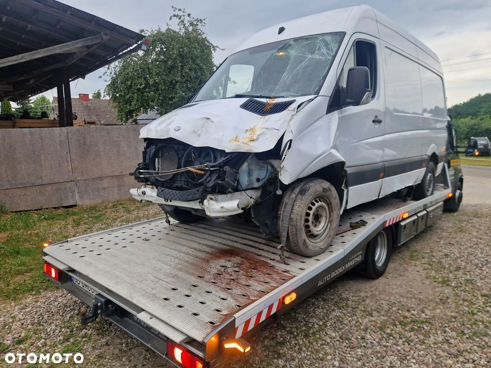 Mercedes-Benz SPRINTER - 27
