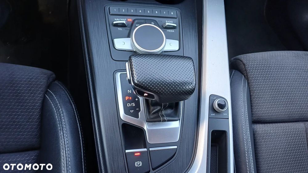 Audi A4 Avant 3.0 TDI quattro tiptronic - 38