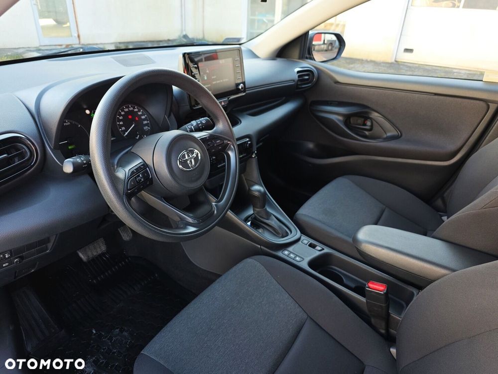 Toyota Yaris Hybrid 1.5 Active - 11
