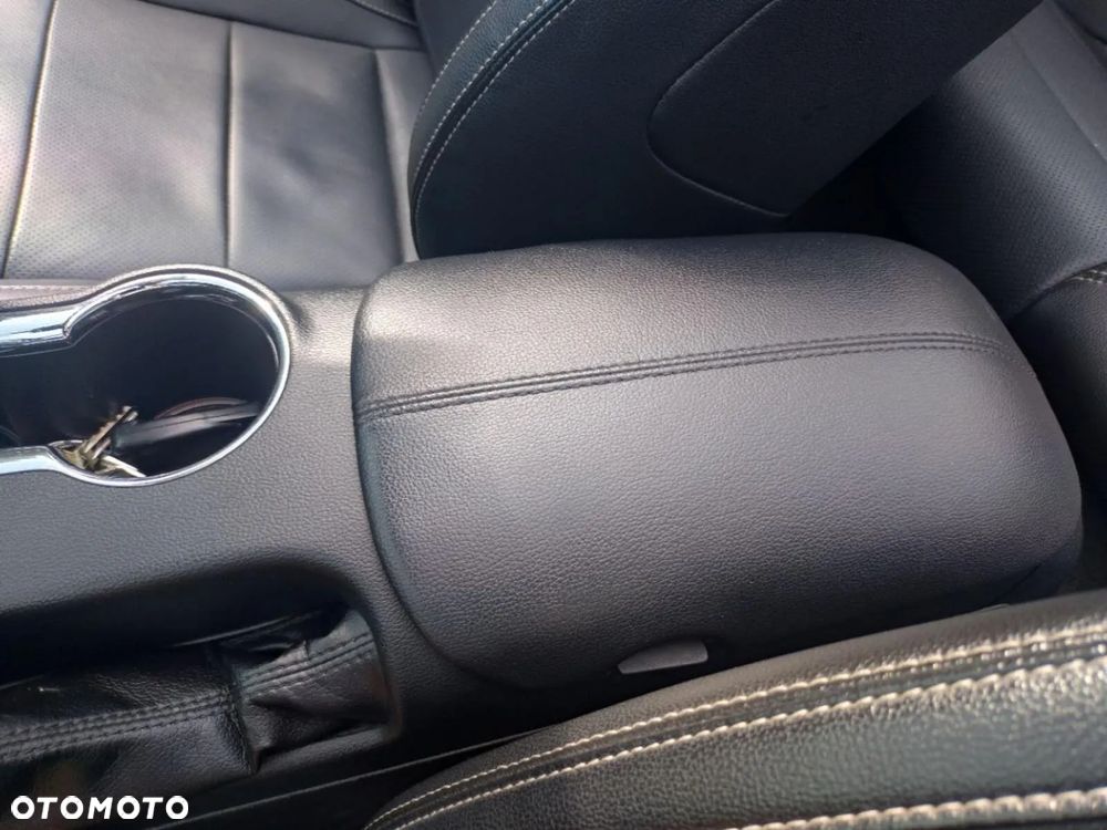 Ford Mustang 5.0 V8 GT - 36