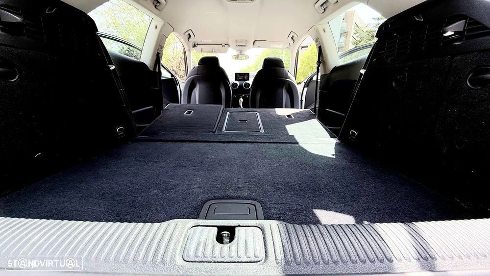 Audi A3 1.6 TDI (clean diesel) S tronic Attraction - 13