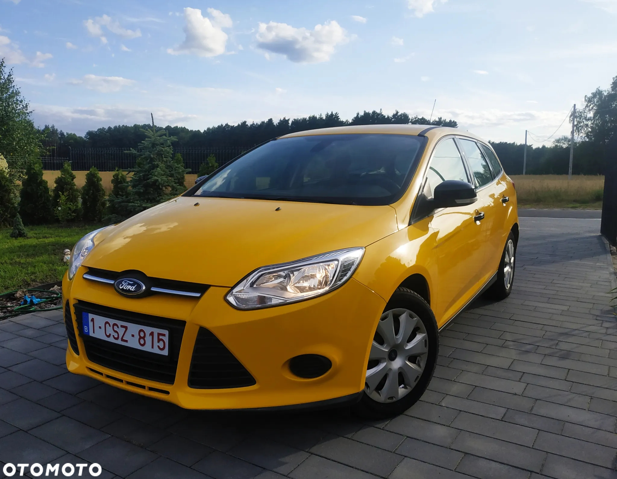 Ford Focus 1.6 Ambiente - 2