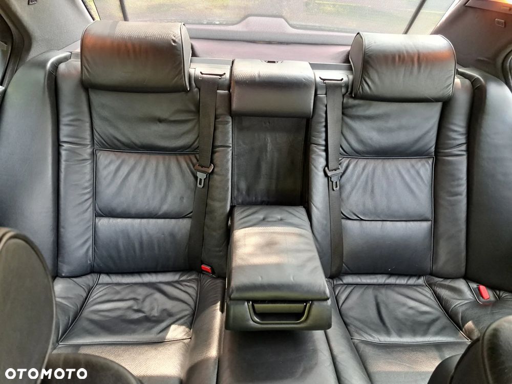 BMW Seria 7 - 15