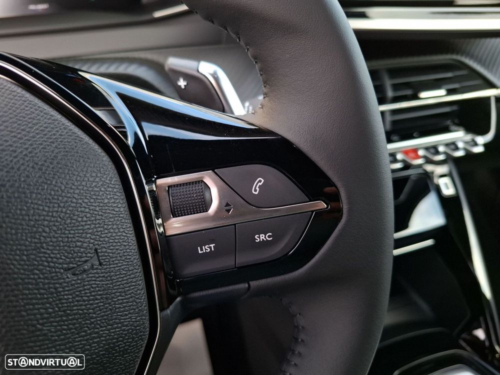 Peugeot 2008 1.2 Hybrid Allure e-DCS6 - 17