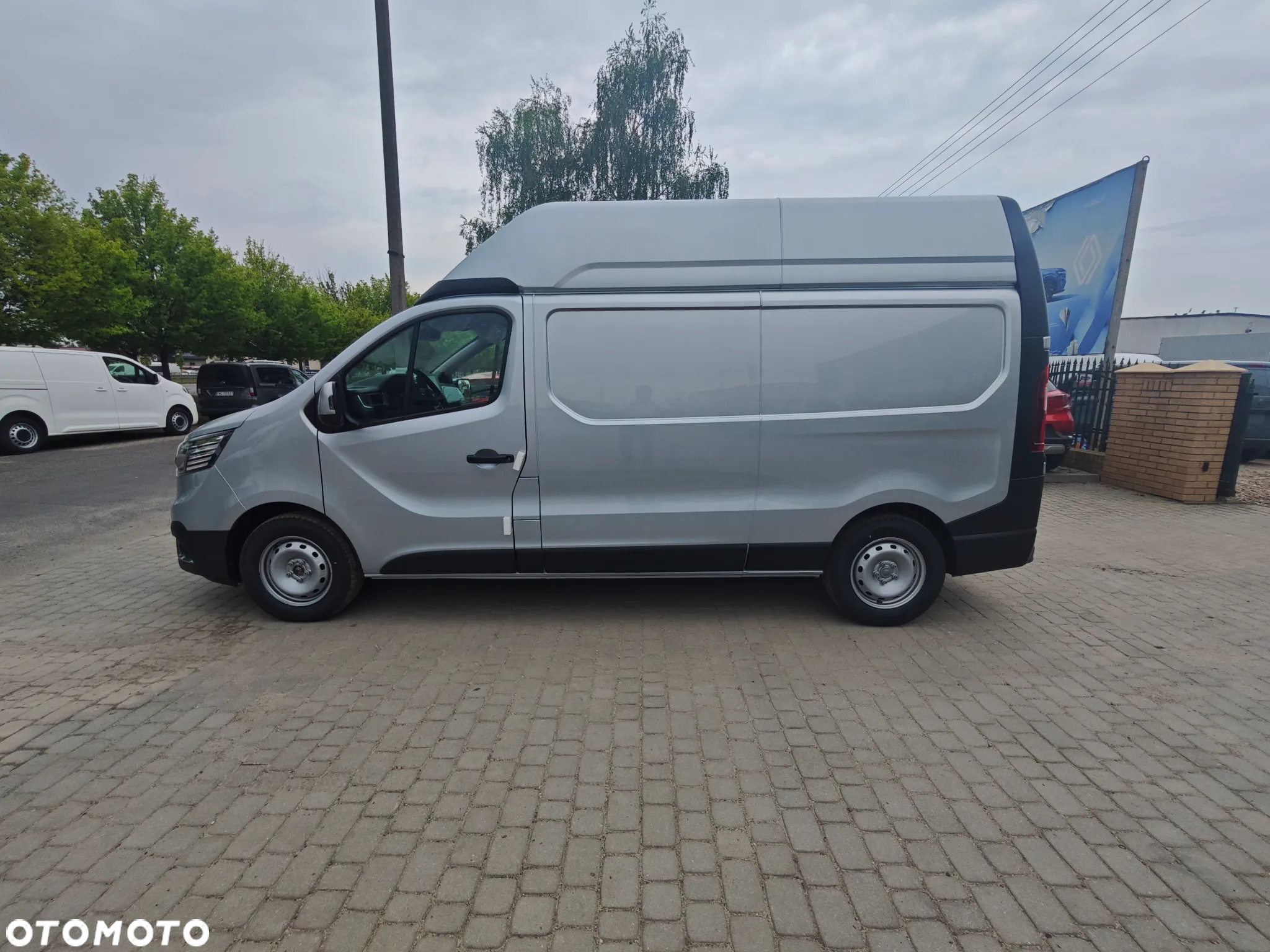 Renault Trafic - 8