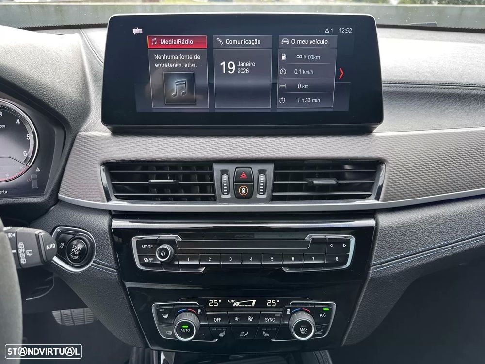 BMW X2 18 d sDrive Pack M - 53