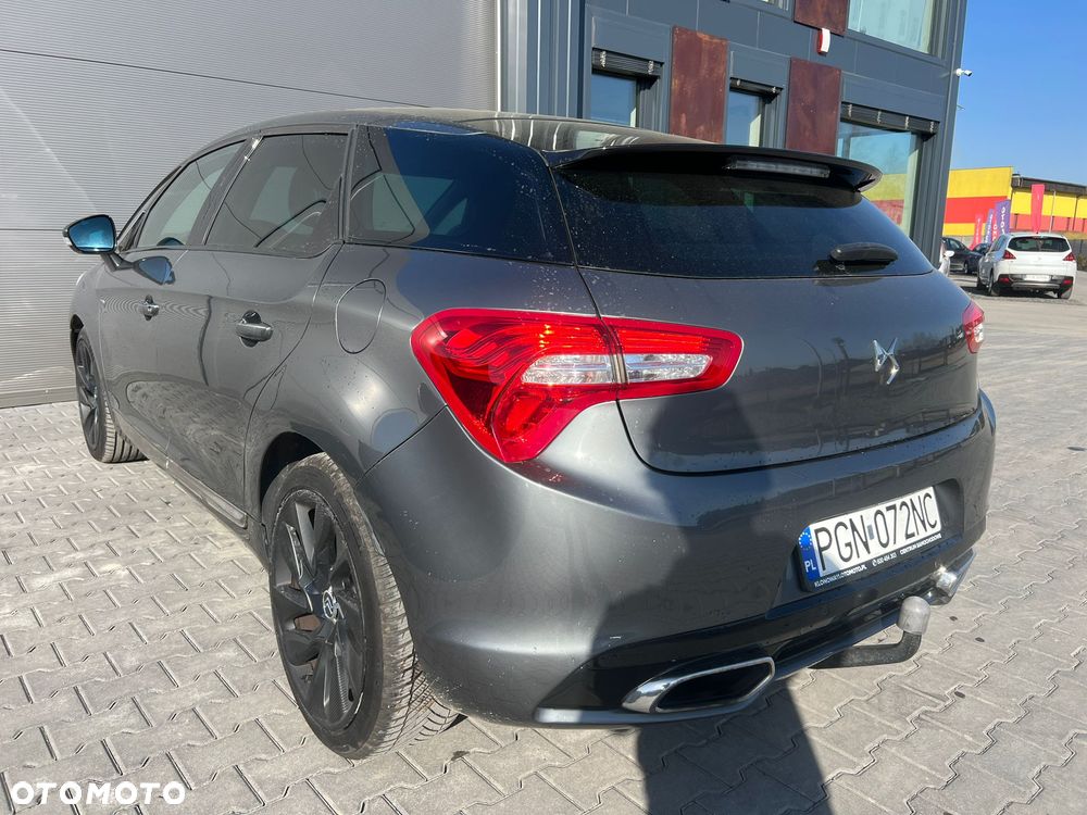 Citroën DS5 Hybrid4 EGS6 SportChic - 26