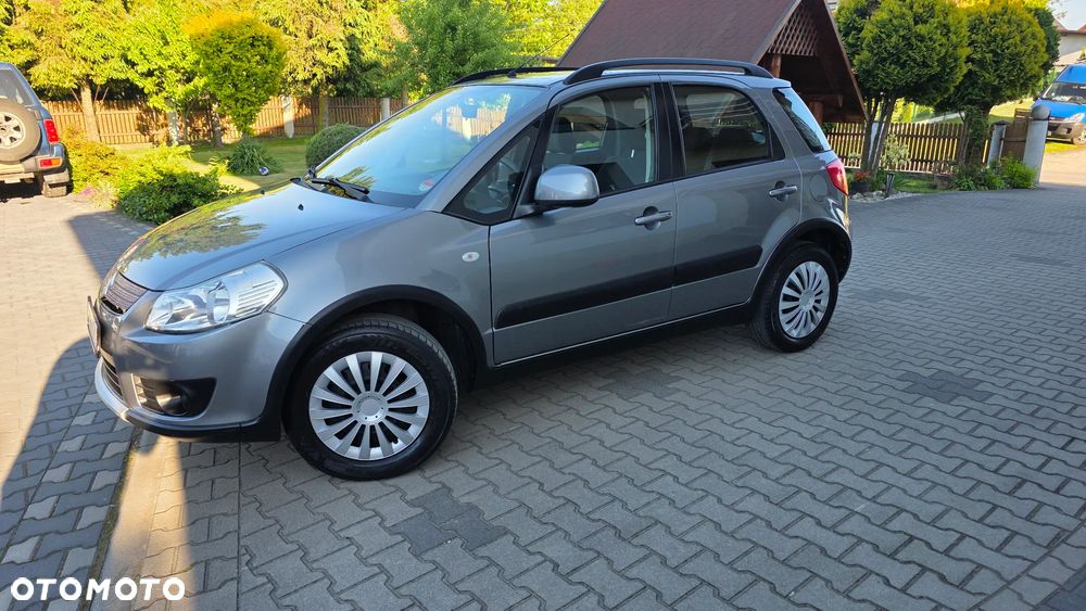 Suzuki SX4 1.6 GS / Premium 4WD - 2