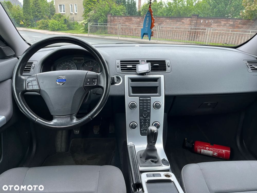 Volvo V50 DPF DRIVe Momentum - 23