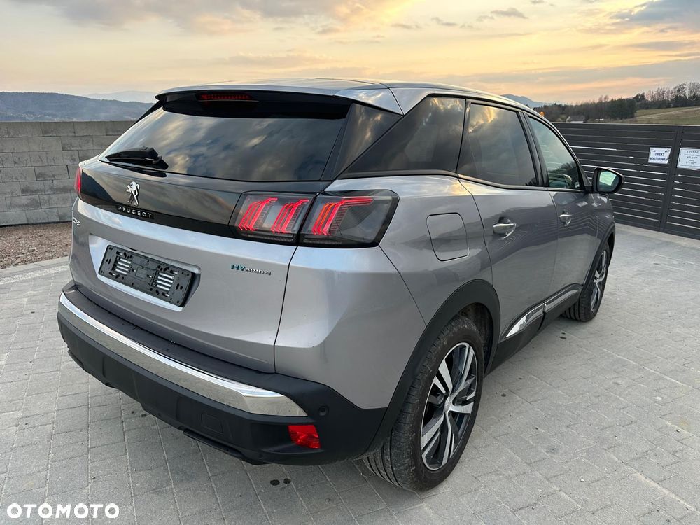Peugeot 3008 1.6 PureTech Hybrid4 PHEV Allure S&S EAT8 - 4