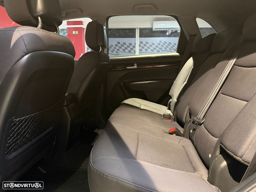 Kia Sorento 2.2 CRDi Attract - 11