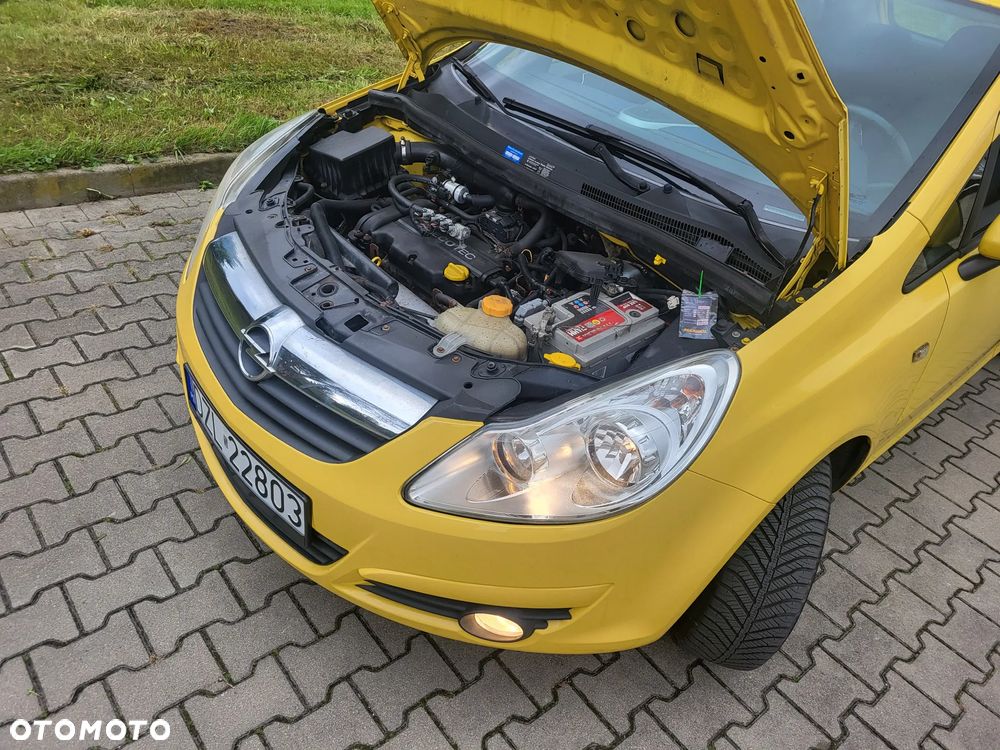Opel Corsa 1.4 Cosmo - 28